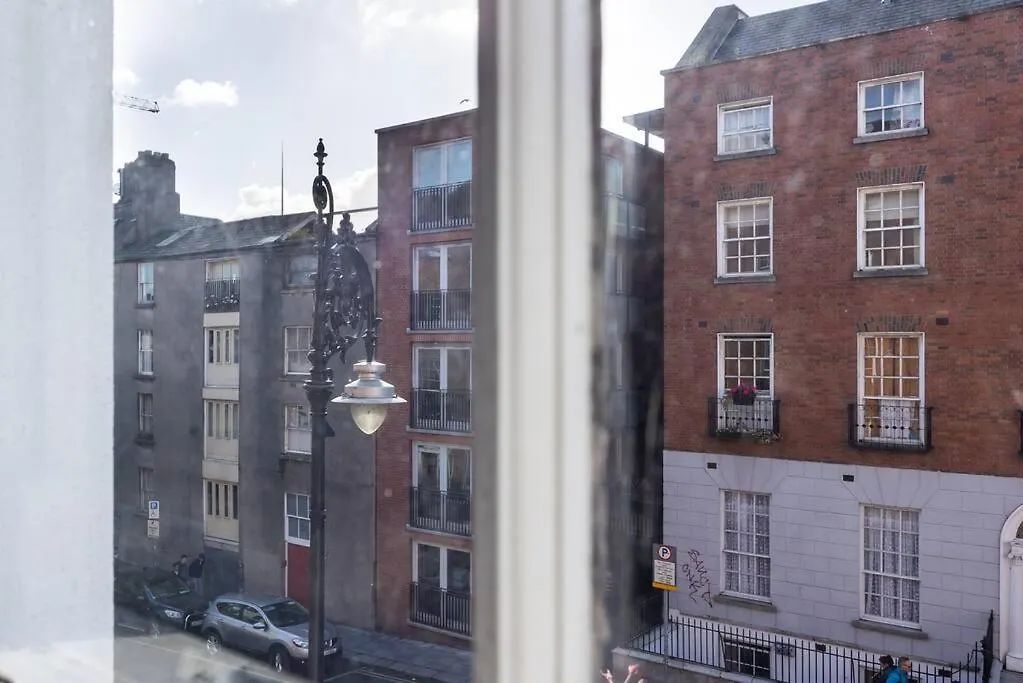Apartment 2Bed Flat With Private Balcony And Fireplace Dublin